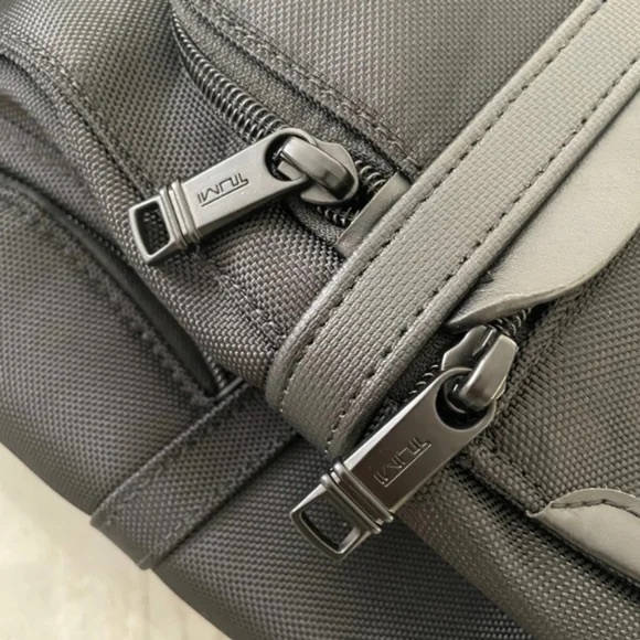 Tumi Alpha 3 Backpack Shoulder Bag Business Sports Nylon Black - Picture 4 of 10